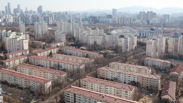 재건축을 앞둔&nbsp;서울 양천구 목동 5단지 모습.(사진=연합뉴스)