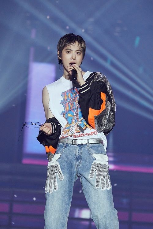 엑소 수호, 첫 솔로 콘서트 ‘SU:HOME’ 아시아 투어 순항 중!