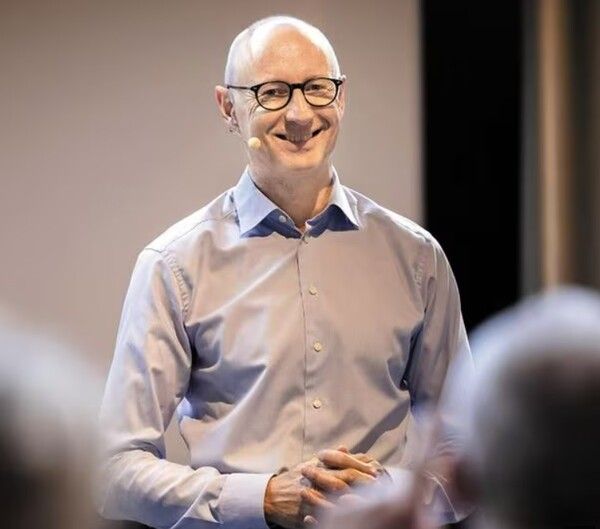 영국 파이낸셜타임스 ‘올해의 인물’로 선정된 라르스 프루에르고르 예르겐센 노보노디스크 최고경영자. 사진=네이버 켑쳐