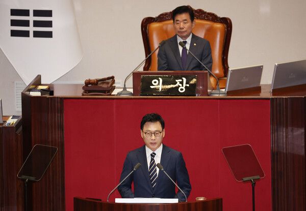 18일 국회에서 열린 본회의에서 더불어민주당&nbsp;박광온&nbsp;원내대표가 교섭단체 대표 연설을 하고 있다. [사진=연합뉴스]