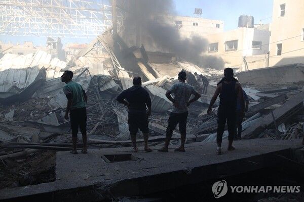 폭격으로 무너지 가자지구 [사진=신화=연합뉴스]