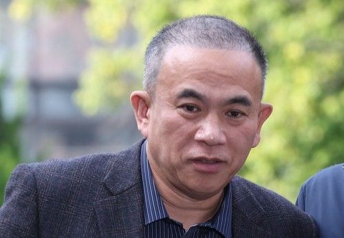 김건희 여사 공천 개입 의혹과 미래한국연구소의 불법 여론조사 의혹 등 사건의 핵심 인물인 명태균 씨가 14일 오후 경남 창원시 성산구 창원지방법원(창원지법)에 구속 전 피의자 심문(영장실질심사)을 받기 위해 출석하고 있다. 2024.11.14 [사진=연합뉴스]