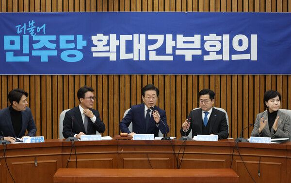 더불어민주당 이재명 대표가 22일 국회에서 열린 제1차 확대간부회의에서 발언을 하고 있다. [사진= 연합뉴스]