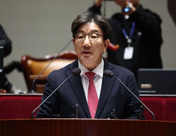 &nbsp;국민의힘&nbsp;권성동 원내대표가 16일 국회에서 열린 의원총회에 참석해 발언하고 있다. [사진=연합뉴스]