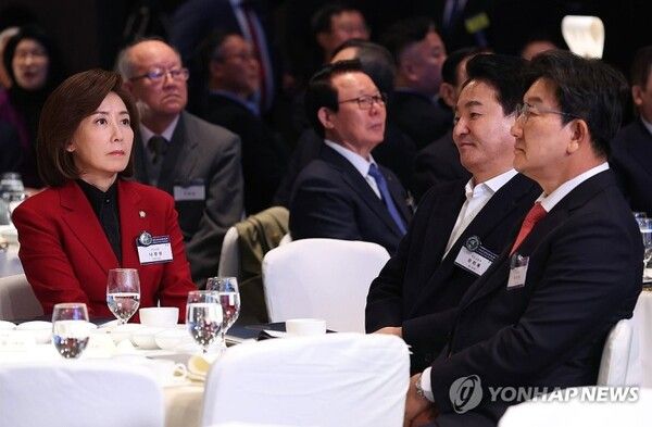 국민의힘 비대위원장에 친윤계 인사가 거론되고 있다 [사진=연합뉴스]