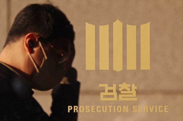 2일 서울 서초구 중앙지검 현장 모습. 오는 4일 더불어민주당이 주도하는 이창수 서울중앙지검장을 비롯한 검사3명에 대한 탄핵안 본회의 표결이 강행된다. 서울중앙지검의 수사 업무에 심각한 차질이 예고되고 있다. [사진=연합뉴스]