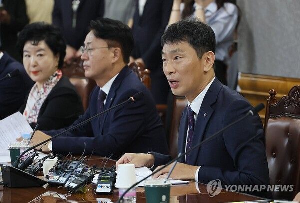 [사진=이복현 금융감독원장. (연합뉴스 제공)]