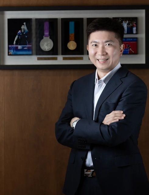 유승민 전 IOC위원은 국제 스포츠계에서의 경험과 글로벌 네트워크를 강점으로 내세우며,&nbsp;개혁 이미지를 부각하고 있다.&nbsp;