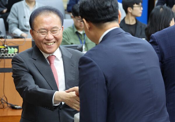 회의 참석하는&nbsp;윤재옥&nbsp;원내대표= 국민의힘&nbsp;윤재옥&nbsp;원내대표가 30일 국회에서 원내대책회의에 참석하고 있다.[사진=연합뉴스]