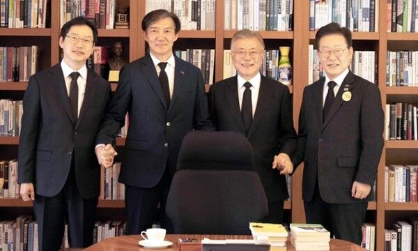 문재인 전 대통령이 23일 이재명 민주당 대표와 조국 조국혁신당 대표를 따로 불러 친명계와 친문계의 연대를 당부했다 [사진=조국 대표 페이스북]