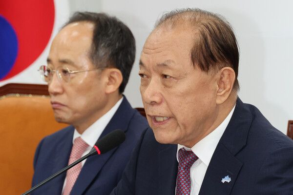 국민의힘&nbsp;황우여&nbsp;비상대책위원장이 27일 오전 서울 여의도 국회에서 열린 비상대책위원회의에서 발언하고 있다. [사진=연합뉴스]