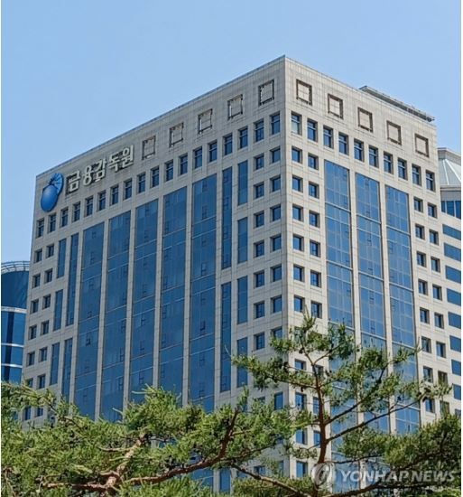 보험사들의 대출 잔액은 감소했지만,&nbsp;연체율은 늘었다. [사진=연합뉴스]