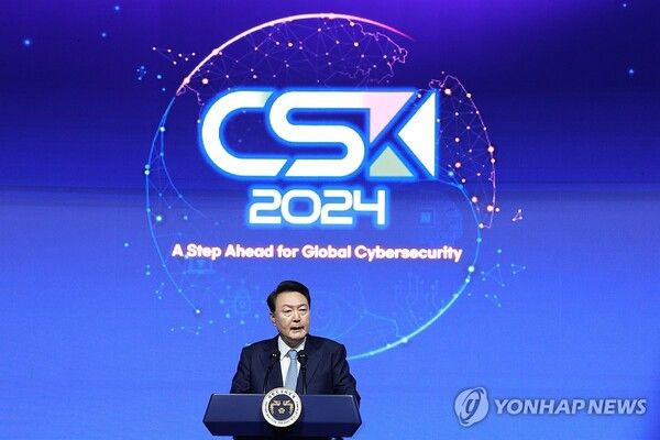 장상윤 대통령실 사회수석비서관이 29일 오후 인천 영종도 인천국제공항공사 인재개발원에서 열린 국민의힘 국회의원 연찬회에서 '의료개혁 취지와 방향'에 대해 설명하고 있다. 2024.8.29 [사진=연합뉴스]