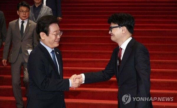 이재명 민주당 대표와 한동훈 국민의힘 대표 [사진=연합뉴스]