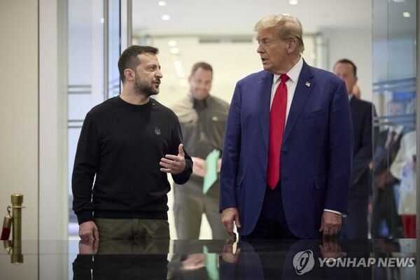 젤렌스키 대통령과 트럼프 당선인 [사진=EPA=연합뉴스]