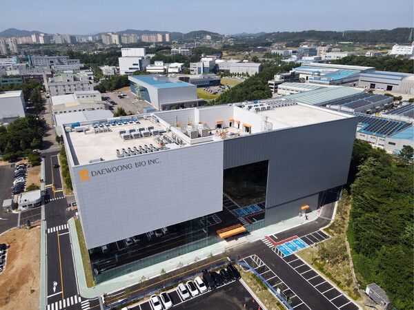 대웅바이오는 당뇨병 치료제 포시가의 제네릭 의약품인 ‘포시다파’가 만성 심부전·신장병 적응증을 새롭게 추가했다고 22일 밝혔다. [사진=대웅바이오]