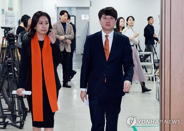 허은아 대표와 이준석 의원 [사진=연합뉴스]