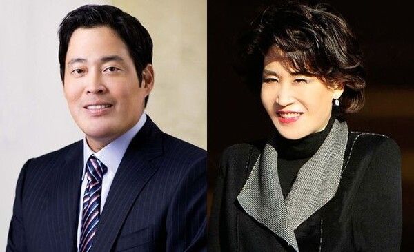 정용진 신세계그룹 회장(왼쪽), 정유경 신세계 회장. [사진=신세계그룹]