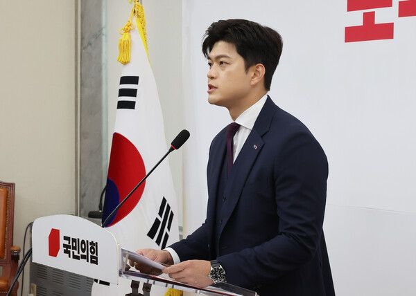 김용태 국민의힘 의원은 10일 라디오 인터뷰에서 정청래 민주당 대표에 대해 