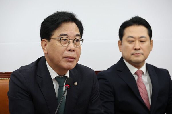 국민의힘&nbsp;송언석&nbsp;원내대표가 9일 서울 여의도 국회에서 열린 최고위원회의에서 발언하고 있다.[사진=연합뉴스]