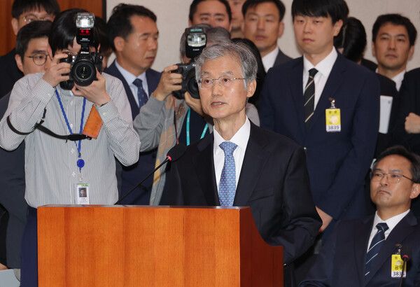 &nbsp;이재명 정부 첫 국정감사가 시작된 13일 서울 여의도 국회에서 열린 법제사법위원회 국정감사에서 조희대 대법원장이 발언하고 있다. [사진=연합뉴스]