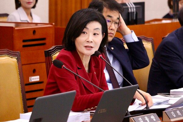 김희정 의원 질의 모습 [사진=김희정 의원실]
