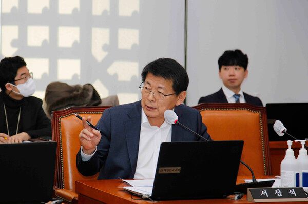 서삼석 의원의 질의하는 모습 [사진=서삼석 의원실]
