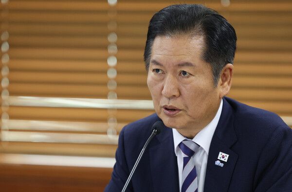 &nbsp;더불어민주당&nbsp;정청래&nbsp;대표가 30일 서울 여의도 한국거래소에서 열린 자본시장 현장 간담회에서 발언을 하고 있다. [사진=연합뉴스]