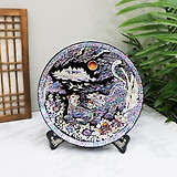 이재명 대통령이 시진핑 중국 국가주석에게 선물한 나전칠기 자개원형쟁반. [사진=대통령실 제공]