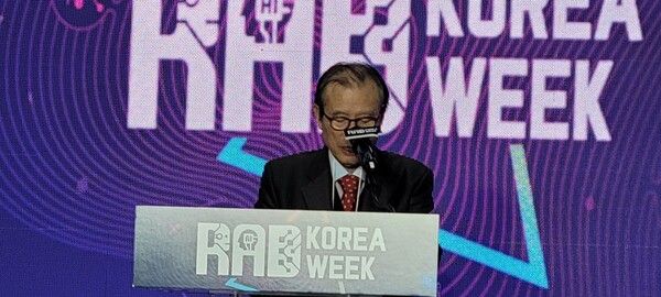 디지털융합산업협회 김기흥 &nbsp;회장.