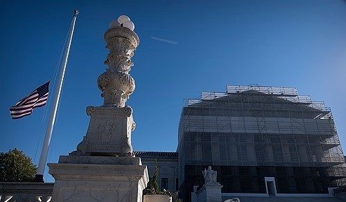 '트럼프 관세' 적법성 심리 나선 美 대법원 [사진=AP/연합뉴스]