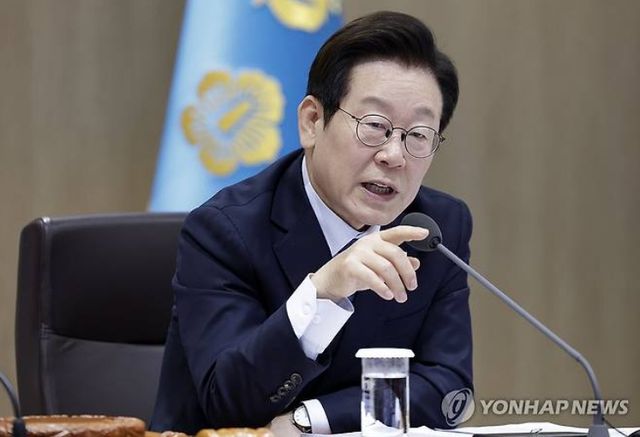 통일교 정치자금 수수 의혹이 국민의힘뿐만아니라 민주당까지 확산되자, 이재명 대통령은 