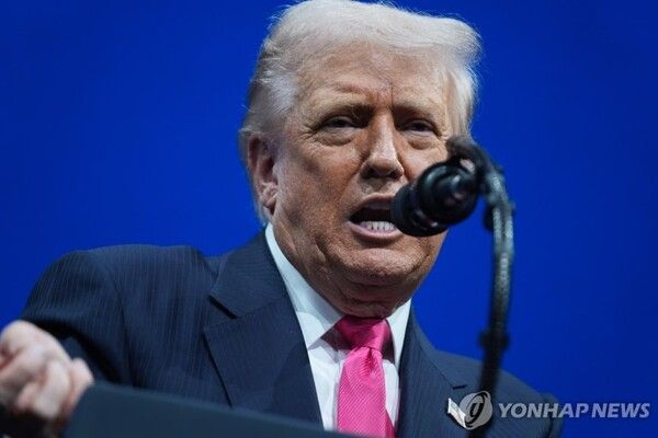 트럼프 대통령이 숙련된 외국인 근로자가 필요하다고 주장했다 [사진=AP=연합뉴스]