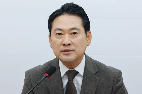 국민의힘&nbsp;장동혁&nbsp;대표가 4일 국회에서 열린 제18차 전국위원회에 참석해 인사말하고 있다. [사진=연합뉴스]