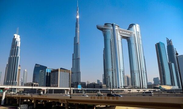 중국 부자들이 몰려드는 두바이의 초고층 건물 [사진=연합뉴스]