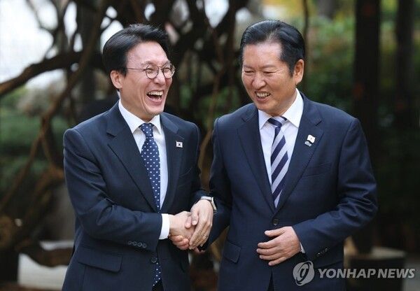 김민석 총리와 정청래 대표 [사진=연합뉴스]