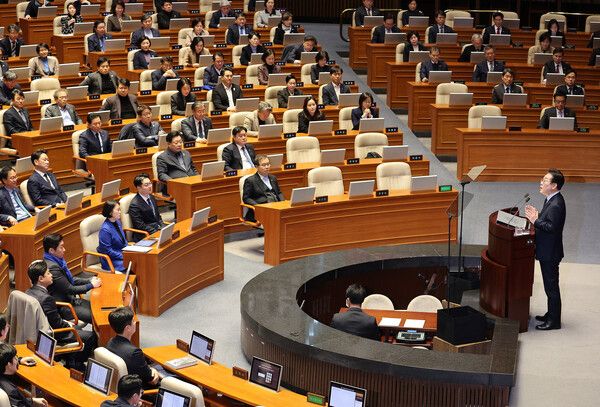 더불어민주당 이재명 대표가 10일 국회에서 열린 본회의에서 교섭단체 대표연설을 하고 있다. [사진= 연합뉴스]