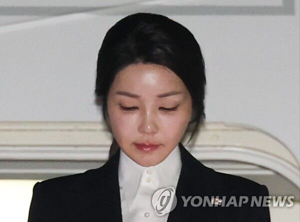 24일 김건희 여사와 명태균씨의 통화 육성이 처음으로 공개됐다 [사진=연합뉴스]