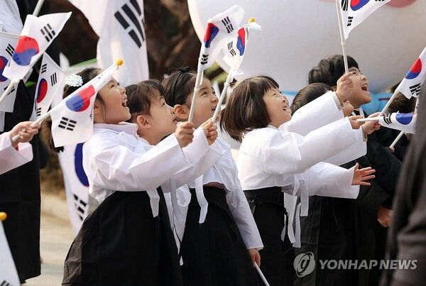 2025년 3월 1일은 탄핵 찬반을 놓고 극심한 분열이 예상된다 [사진=연합뉴스]