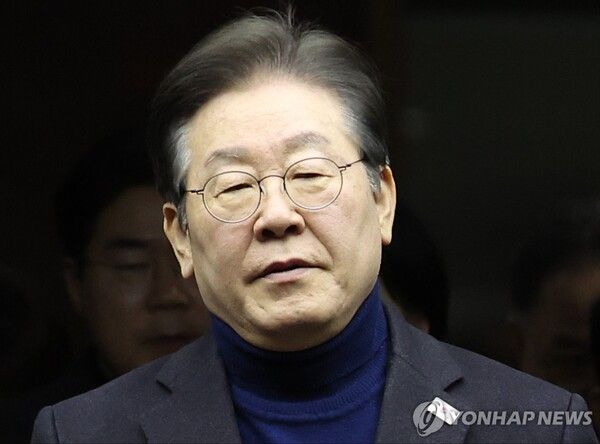 이재명 대표에 대한 암살 계획 제보가 공개돼 파장이 일고 있다 [사진=연합뉴스]