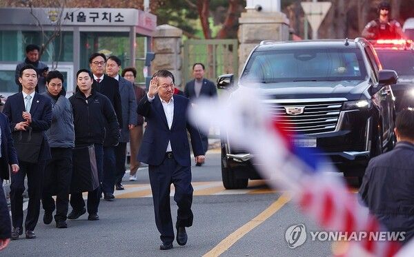윤 대통령 석방을 놓고 여진이 이어지고 있다 [사진=연합뉴스]