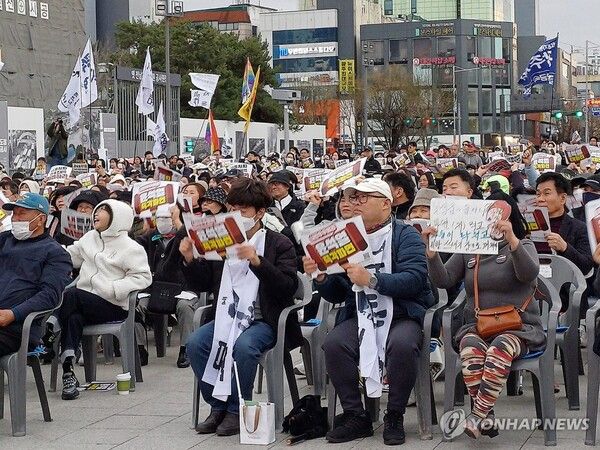윤석열 대통령 탄핵 찬성 여론이 강화되는 추세다 [사진=연합뉴스]