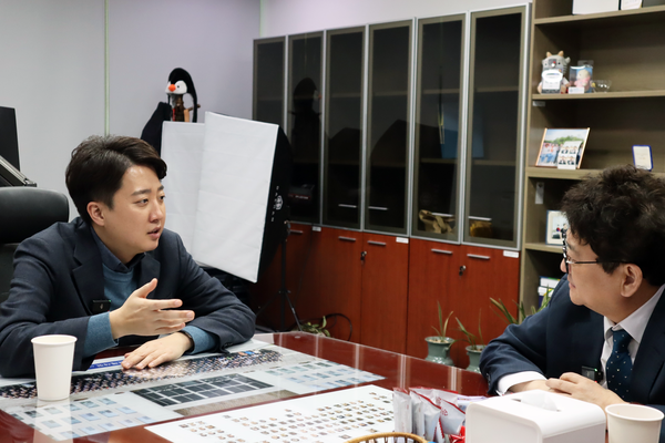 이준석 개혁신당 대선 후보가 18일 개헌 방안에 대해 “‘비상계엄권’을 없애고 ‘의회해산권’은 존재하도록 하자”고도 주장했다. [사진=이준수 폴리뉴스 PD]