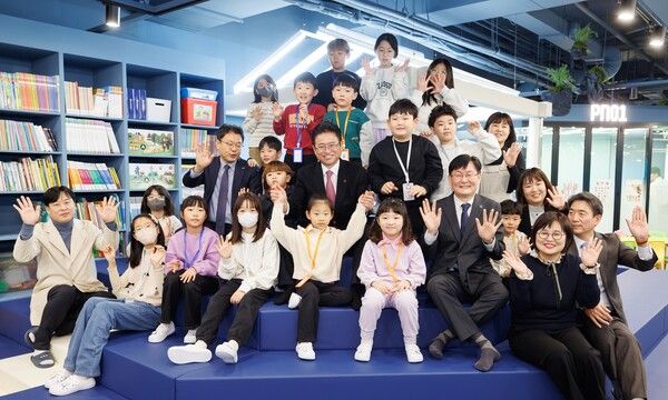 지난&nbsp;1월&nbsp;10일&nbsp;K-공공 보듬&nbsp;1호 업무협약 및 개소식. [사진=경상북도청 제공]