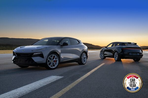 로터스자동차코리아가 하이퍼 SUV 엘레트라(Eletre)의 한국자동차전문기자협회(AWAK) 주관 ‘2025 올해의 퍼포먼스’ 수상을 기념해 특별 프로모션을 실시한다고 6일 밝혔다. [사진=로터스코리아]