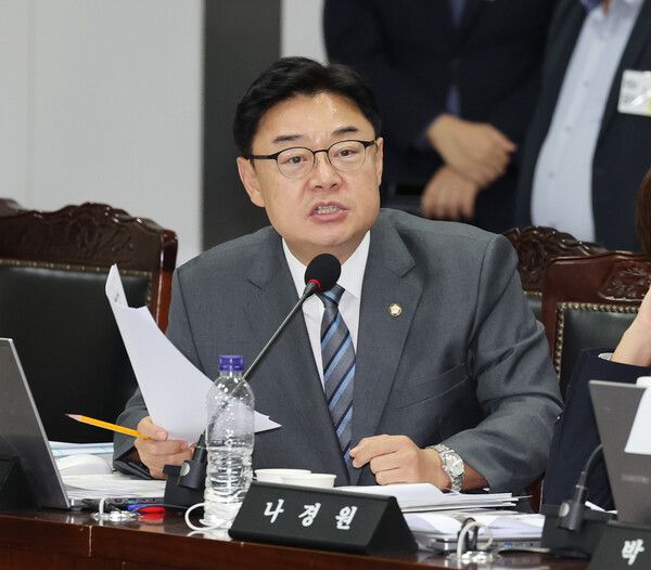 수도권 3선인 국민의힘 김성원 의원은 23일 한동훈 후보의 지지를 공식 선언했다. [사진=연합뉴스]