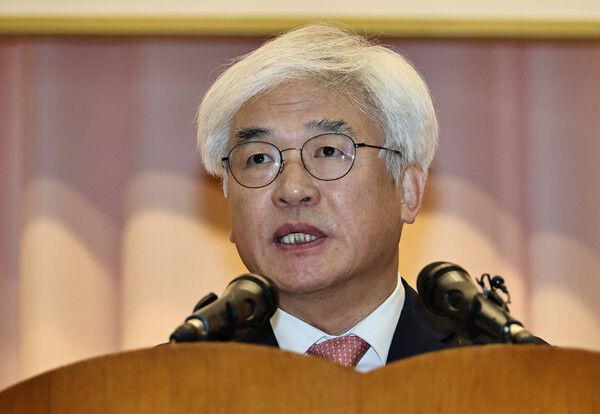 &nbsp;마은혁&nbsp;헌법재판관이 9일 서울 종로구 헌법재판소에서 열린 취임식에서 취임사를 하고 있다. [사진=연합뉴스]