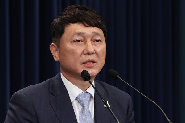 &nbsp;최재성 전 청와대 정무수석은 28일 라디오에 출연해 이낙연 전 총리의 김문수 국민의힘 대선 후보 지지선언으로 인해 오히려 진보 세력의 결집이 가속화 될 것으로 내다봤다. [사진=연합뉴스]