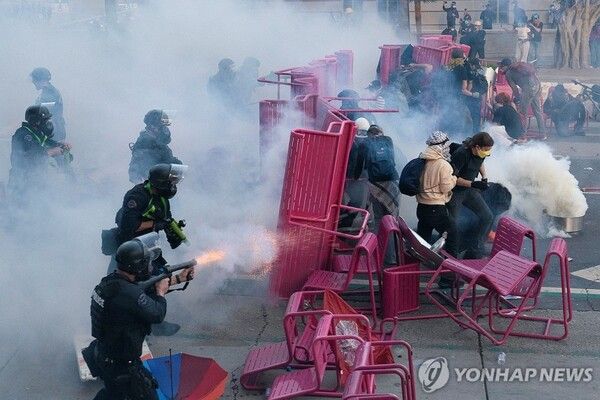 LA시위 현장 [사진=로이터=연합뉴스]