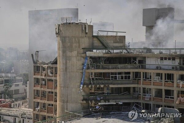이란 미사일 맞은 이스라엘 남부의 소로카병원 [사진=AP=연합뉴스]